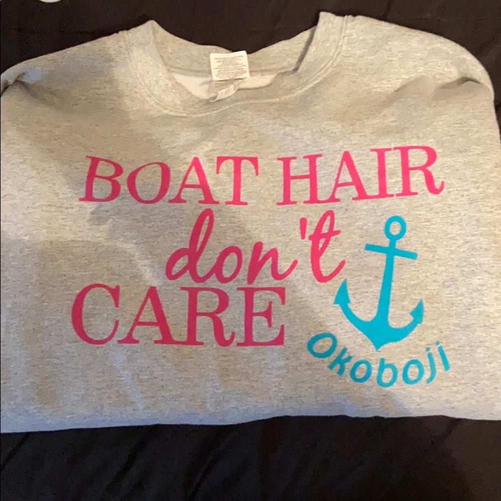 Sweatshirt